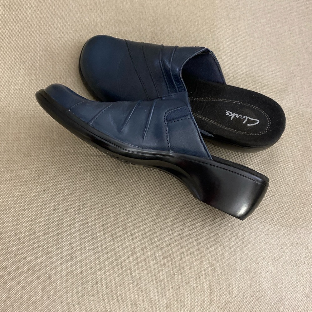 Clarks Women’s Dark Blue Slip-On Loafers